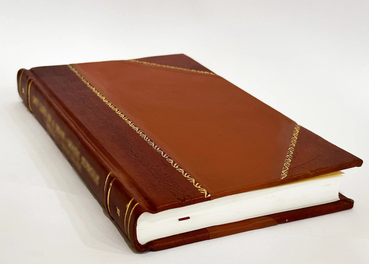 Im Zwielicht: Containing Selections from R. Baumbach'S"Marchen Und ... (1888) [Leather Bound]