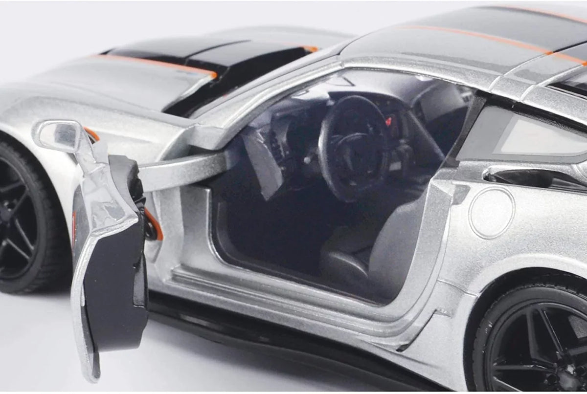 2019 Chevy Corvette ZR1 #2; Silver - Motor Max 73785SV - 1/24 scale Diecast Model Toy Car